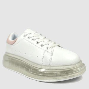 NWT Berness Heaven White/Pink Sneakers